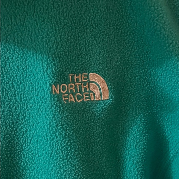 The North Face Turquoise Half-Zip Fleece - Picture 2 of 3